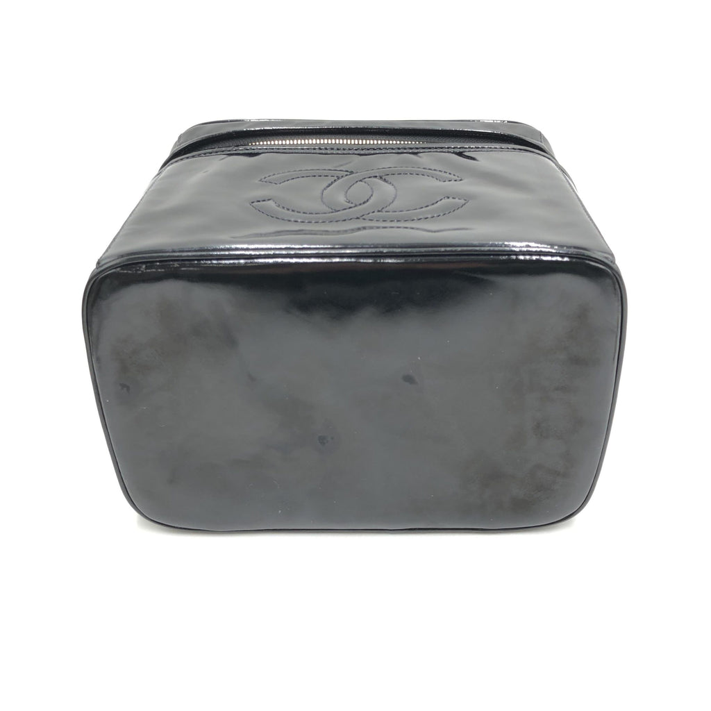 Chanel Black Patent Leather Vanity Case
