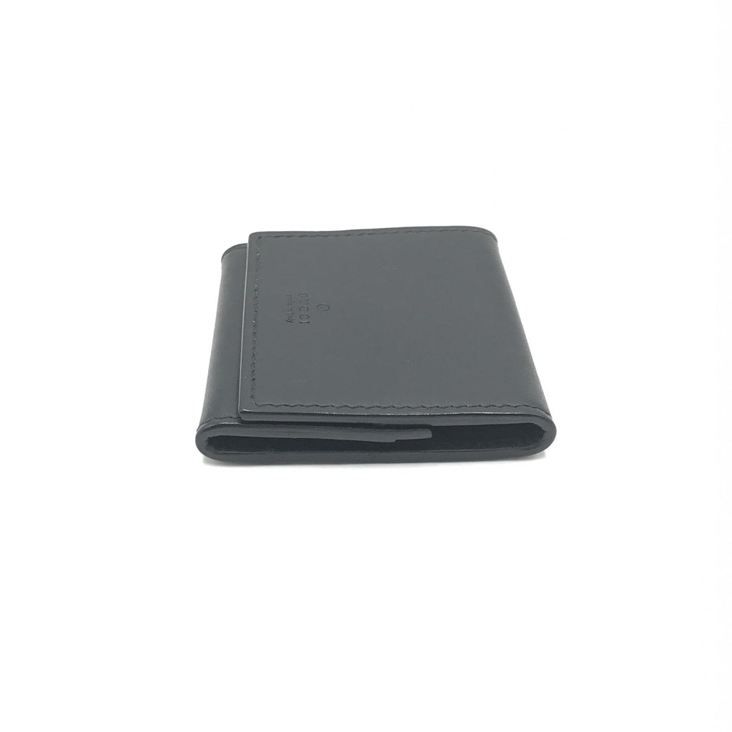 Gucci Compact Leather Wallet With Sleek Design