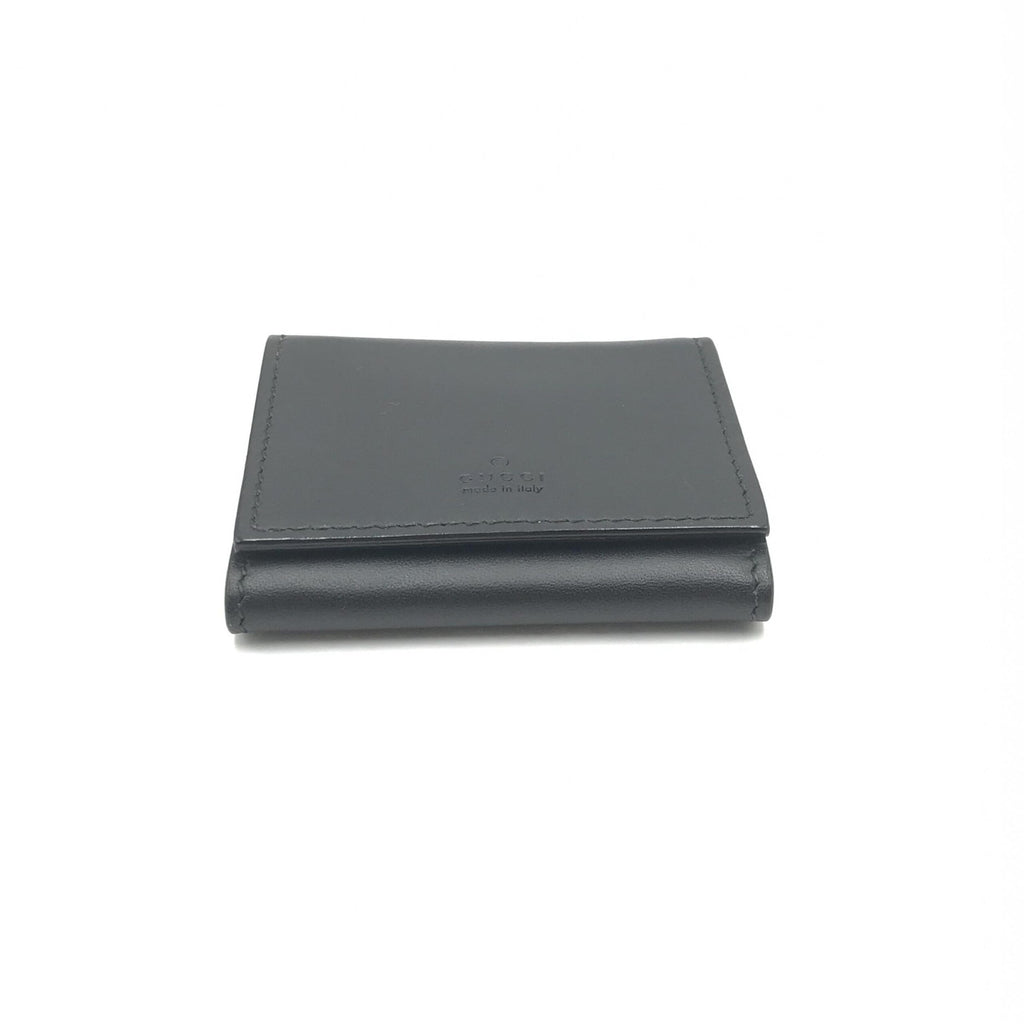 Gucci Compact Leather Wallet With Sleek Design