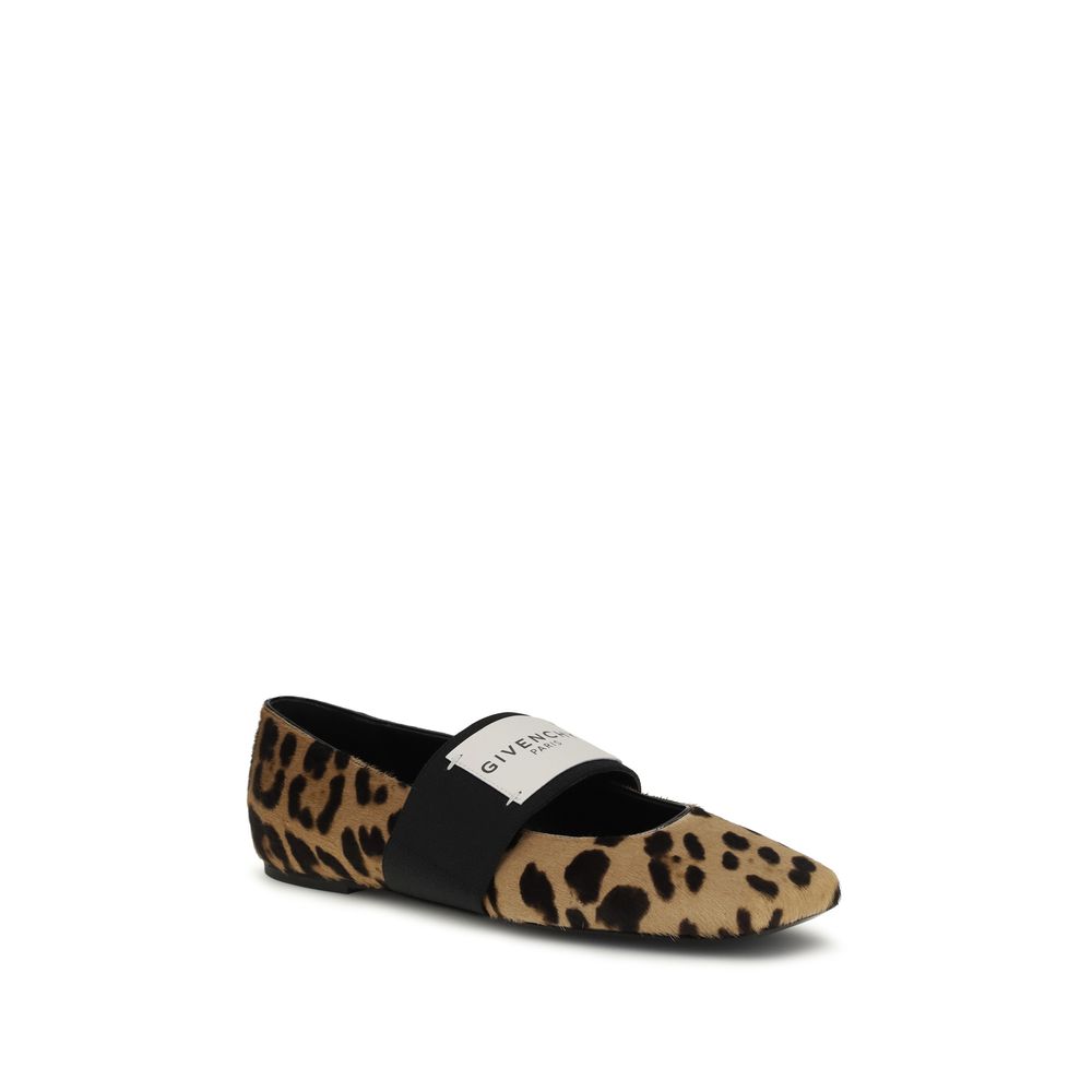 Givenchy Beige Calf Leather Bos Taurus Ballet Flats