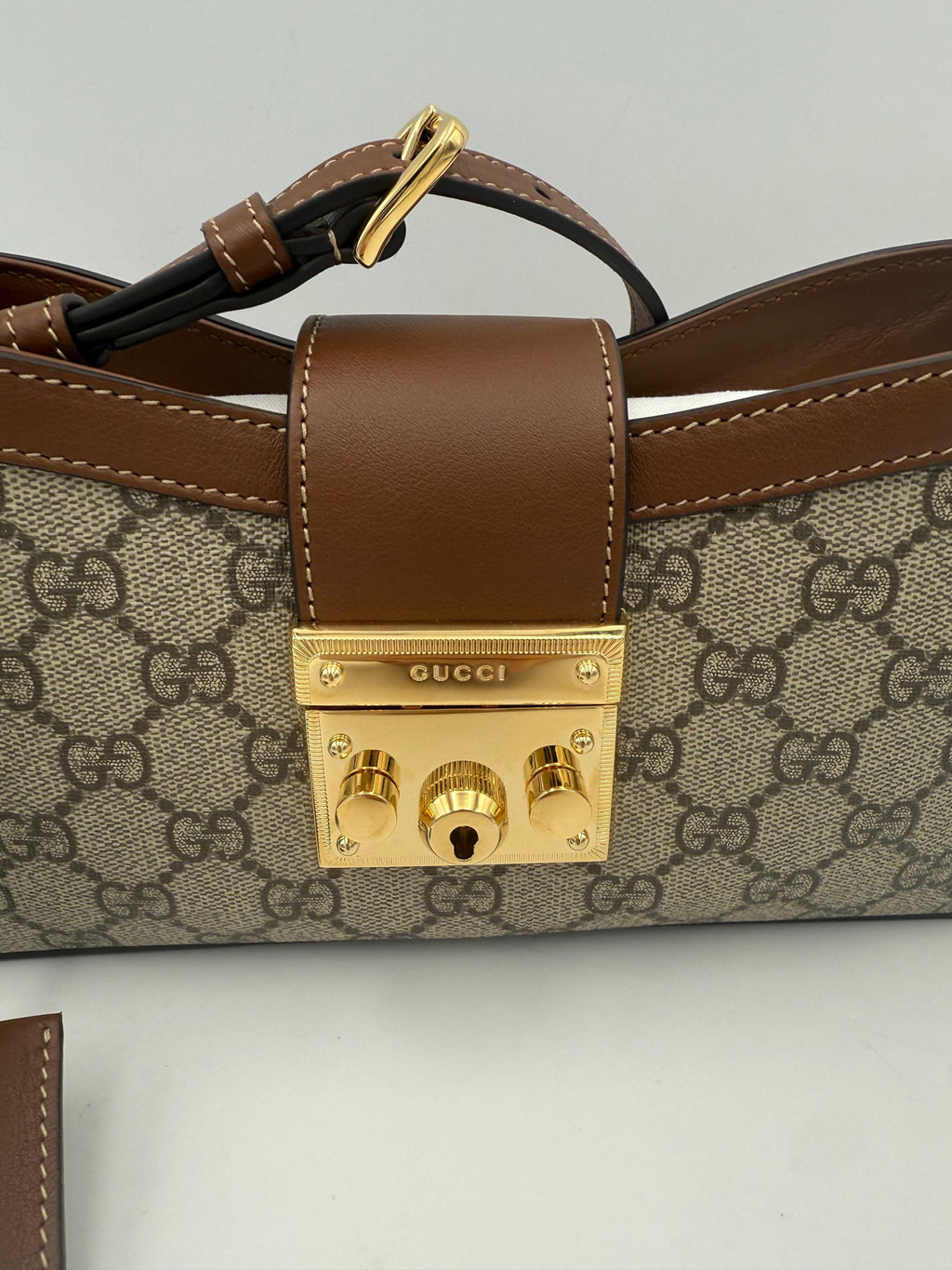Gucci GUCCI PADLOCK GG Supreme Shoulder Bag