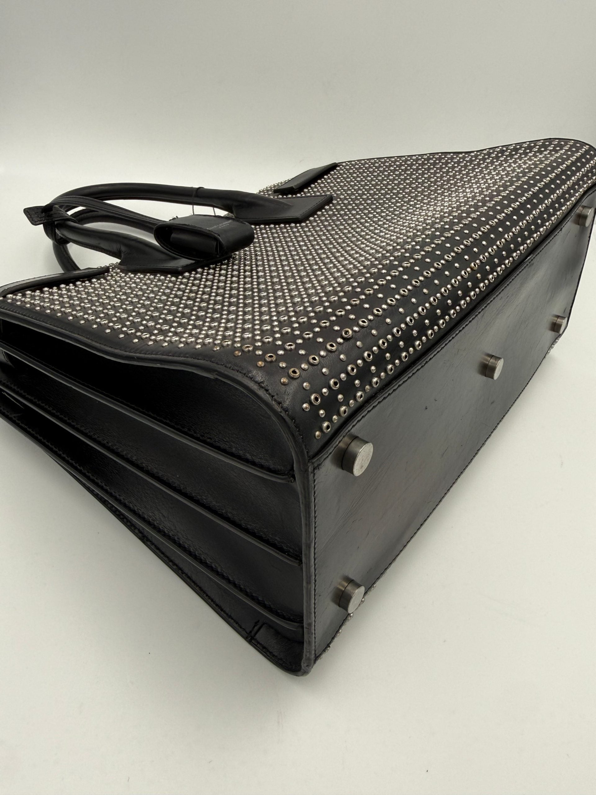 Saint Laurent SAINT LAURENT SAC DU JOUR Small Studded Black with Studs Handbag