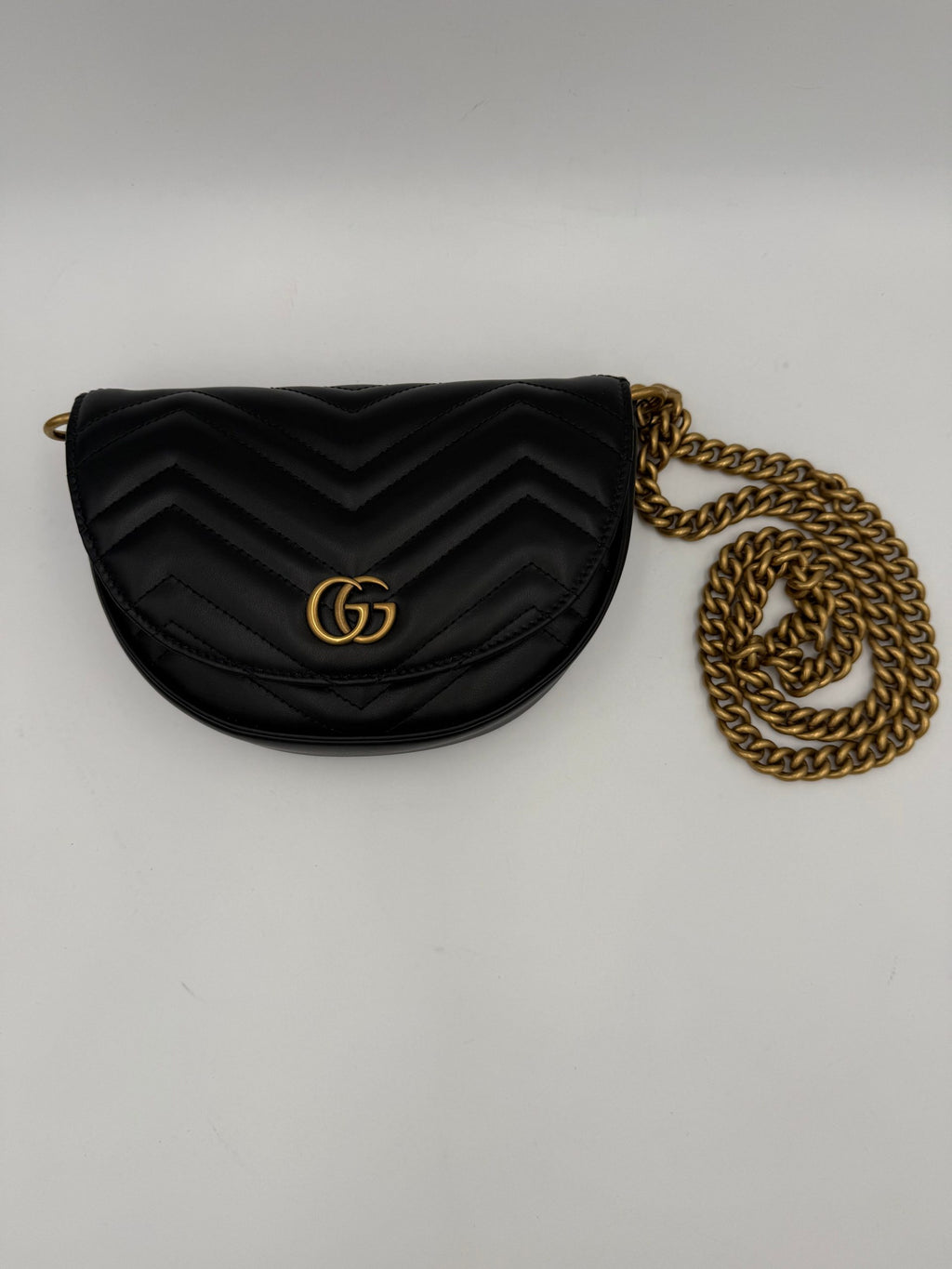 Gucci GUCCI MARMONT Black Shoulder Bag Chain