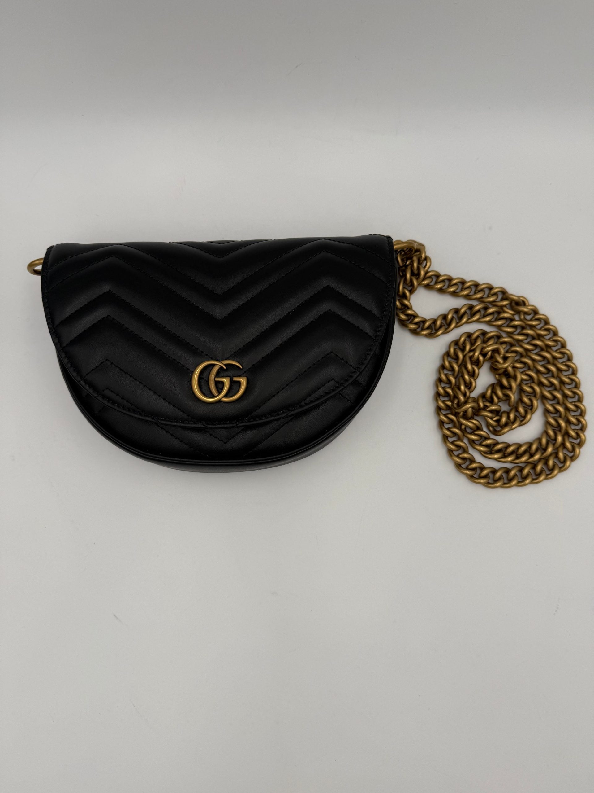 Gucci GUCCI MARMONT Black Shoulder Bag Chain