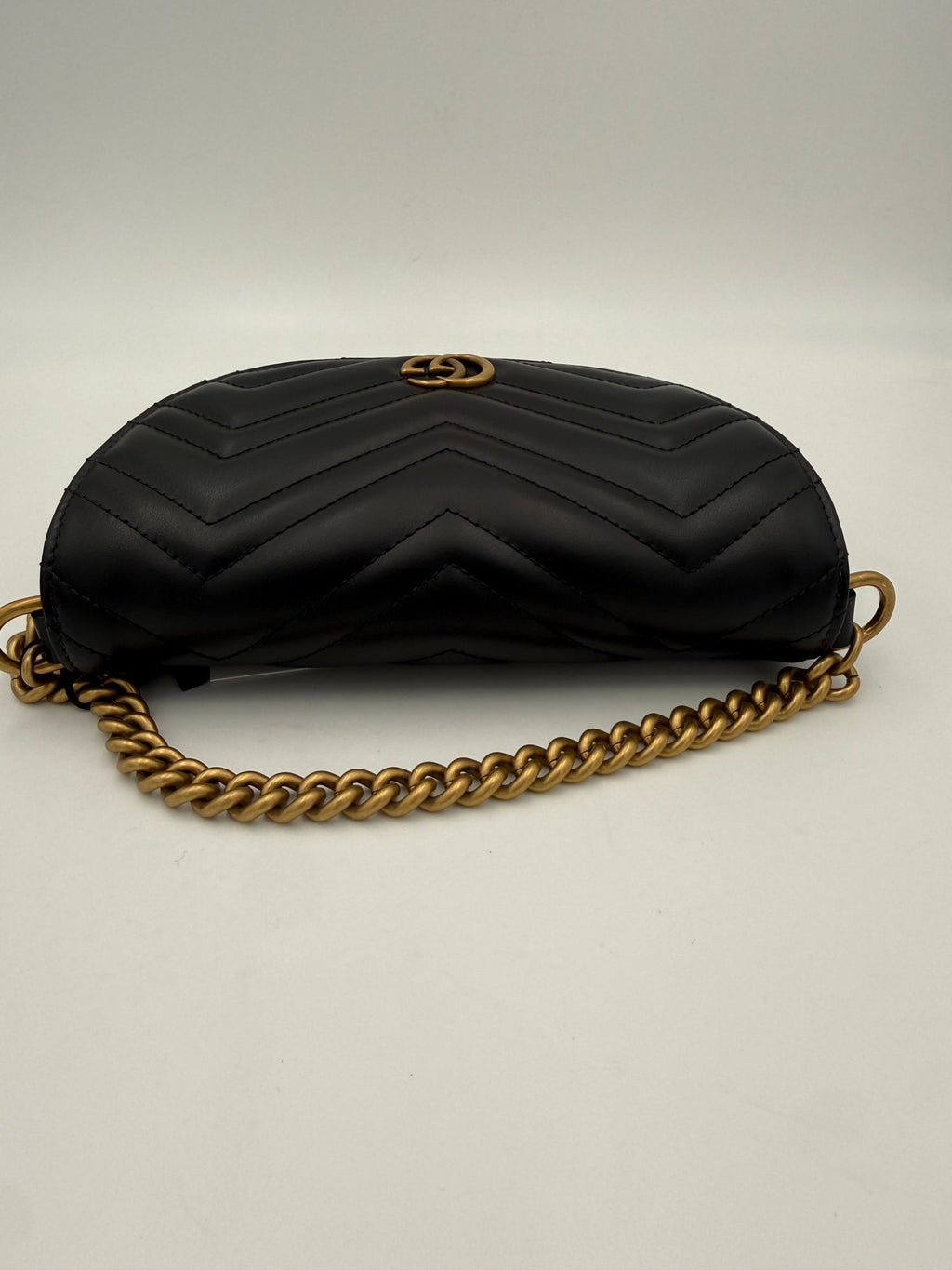 Gucci GUCCI MARMONT Black Shoulder Bag Chain