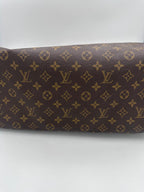 Louis Vuitton LOUIS VUITTON Speedy 40 Monogram Handbag