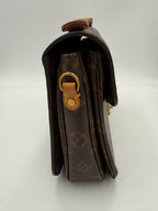 Louis Vuitton LOUIS VUITTON METIS Monogram Handbag