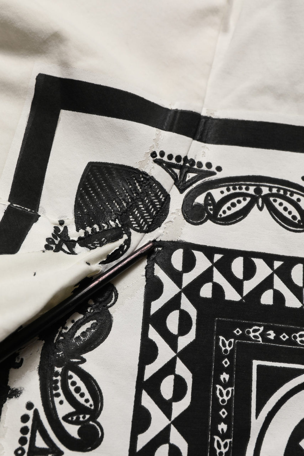 Dolce & Gabbana White Bandana Print Cotton CrewNeck T-shirt
