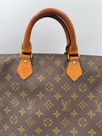 Louis Vuitton LOUIS VUITTON Speedy 35 Monogram Handbag
