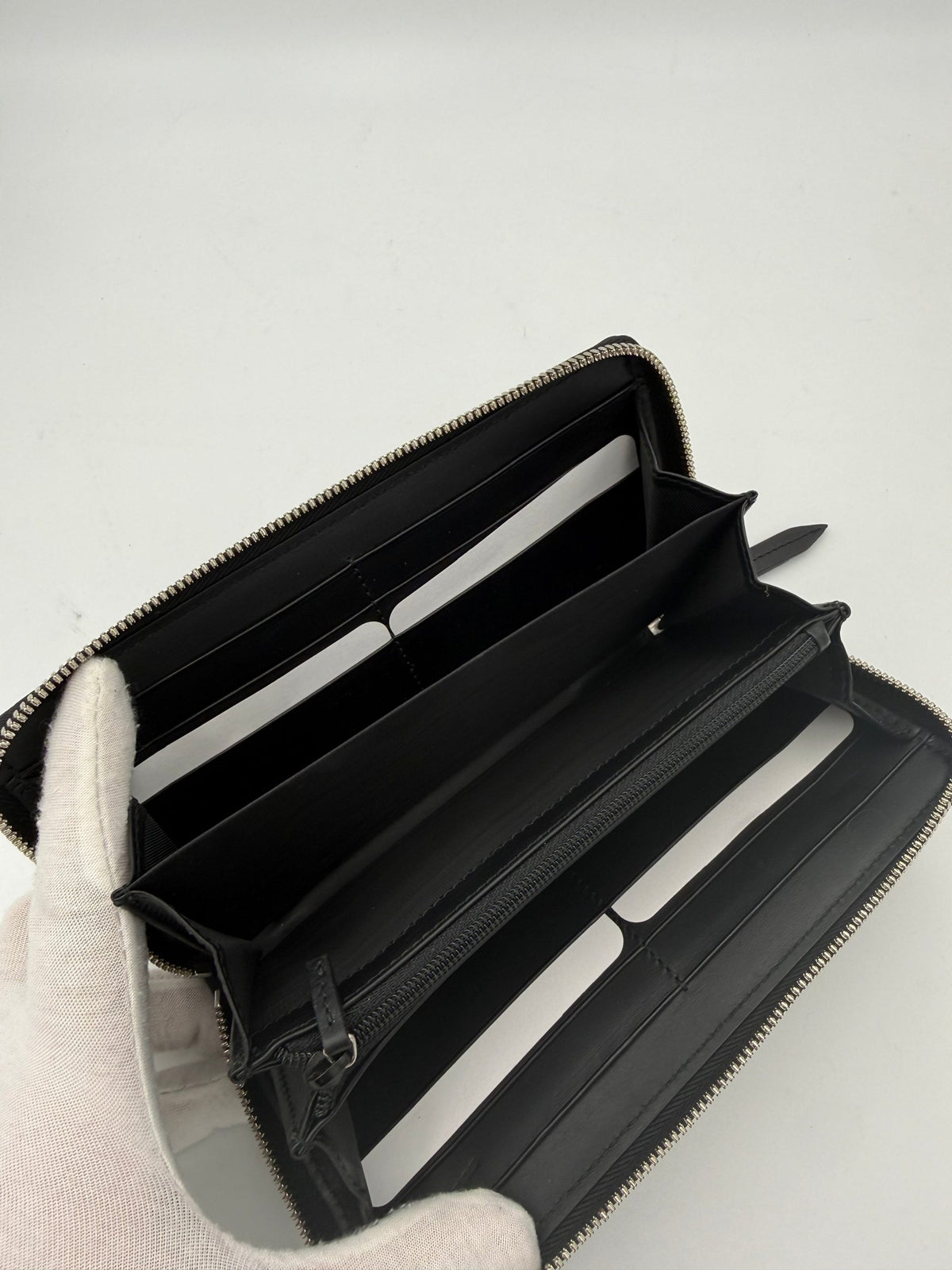Gucci Black Leather Wallet