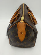 Louis Vuitton LOUIS VUITTON Speedy 25 Monogram Handbag