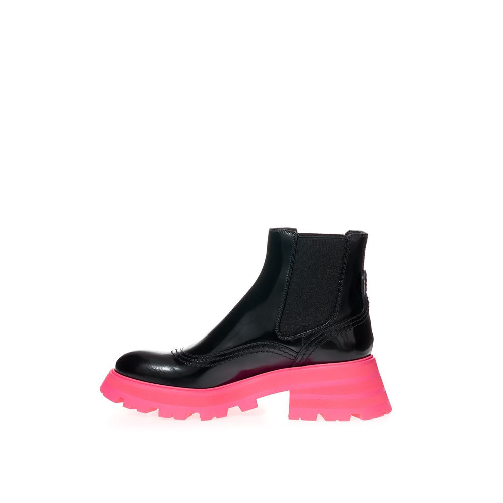 Alexander McQueen Black Leather Chelsea Boots