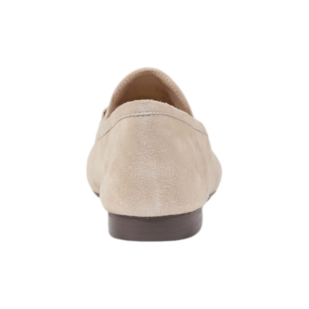 Guess Beige Leather Platform Pumps
