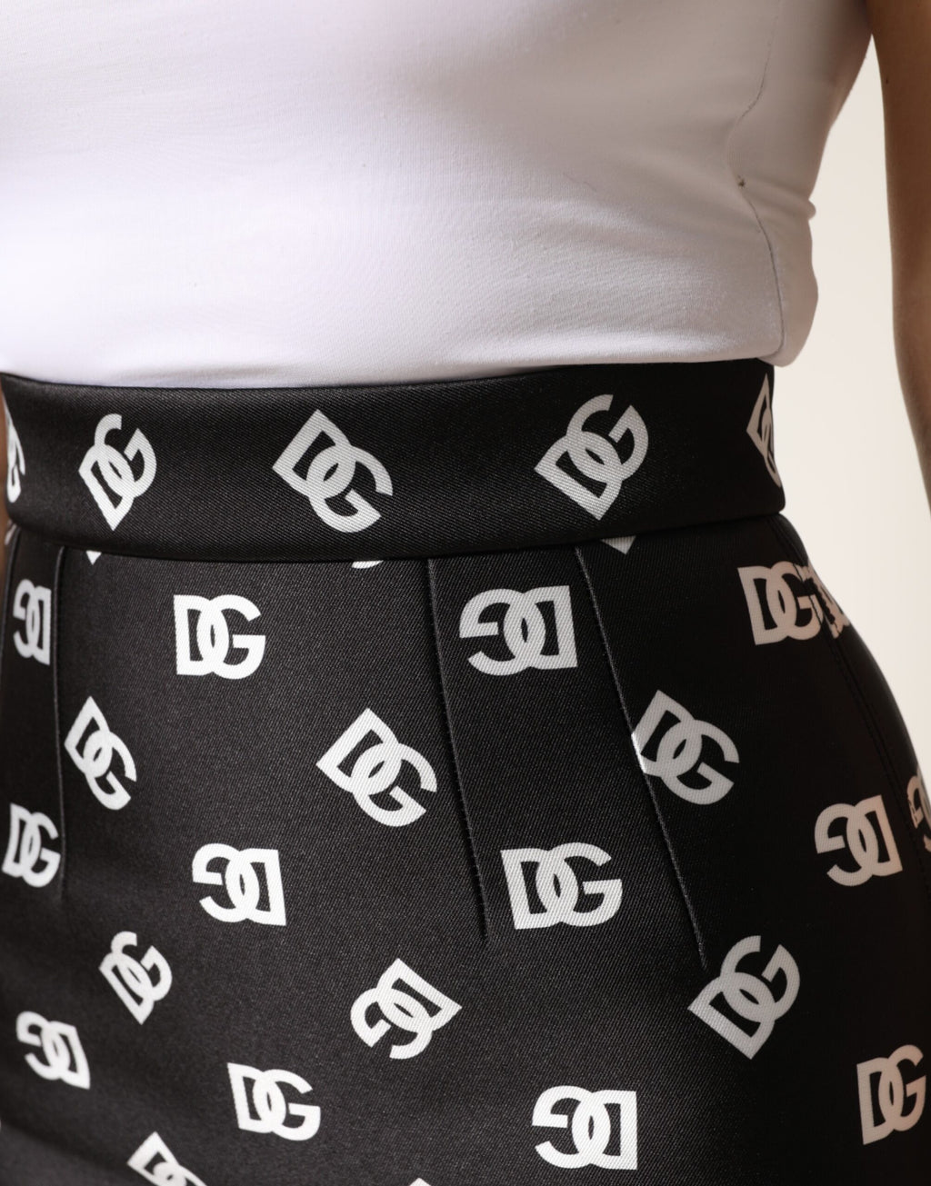 Dolce & Gabbana Black Dg Logo Pencil Cut High Waist Mini Skirt